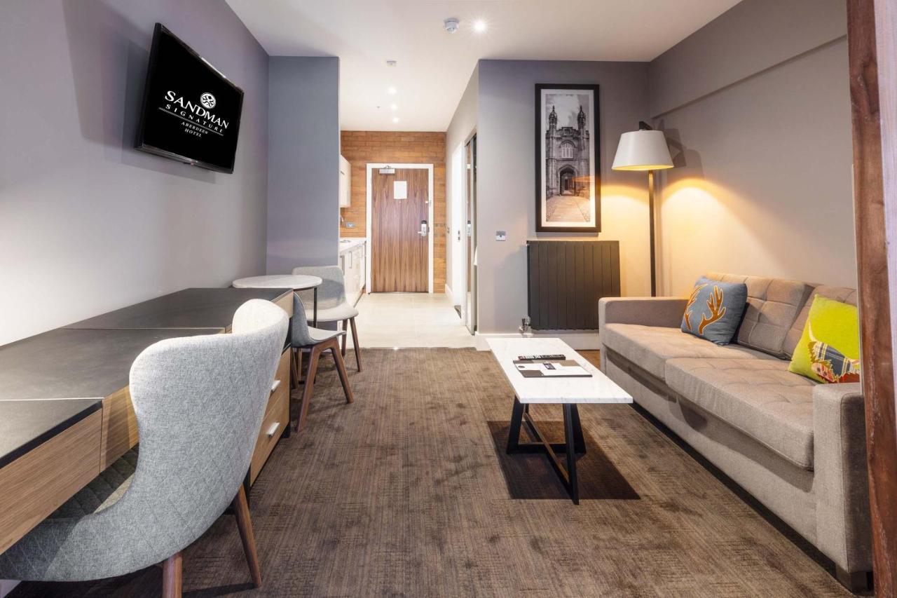 Sandman Signature Aberdeen Hotel & Spa Quarto foto